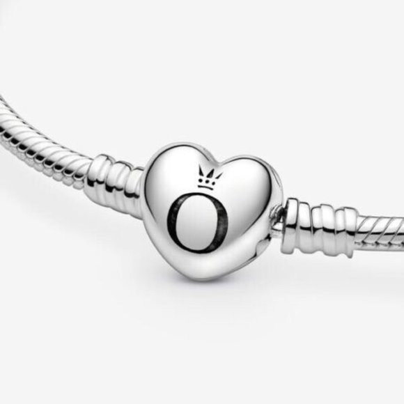 Pandora Moments Authentic Heart Clasp Snake Chain Bracelet - Picture 4 of 5
